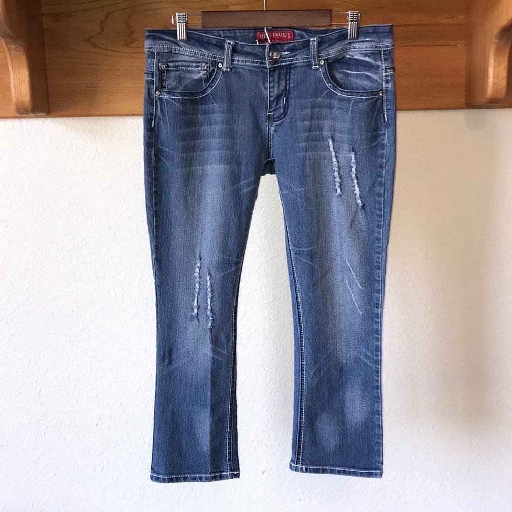 Red Rivet Distressed Cropped Jeans